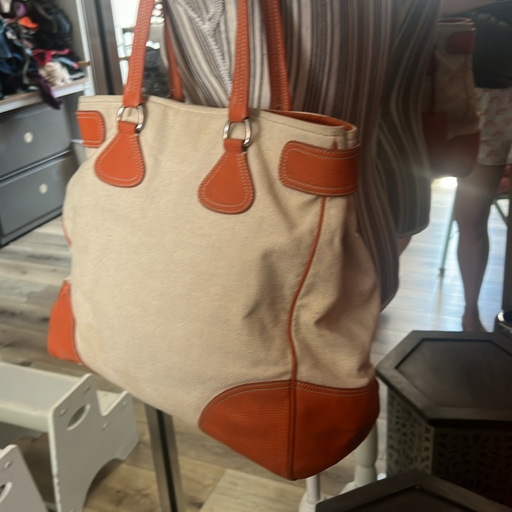 🛑 1 hour sale. Prada, large shoulder bag, UIGC, comes with Authenticity cards